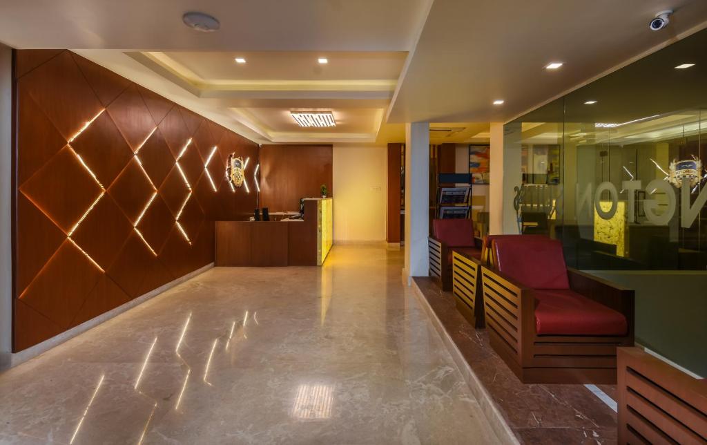 Lobby, Kensington Suites in Bangalore