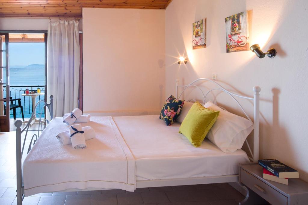 Casa dei Venti - Sea View Apartments - 100m from the beach photo