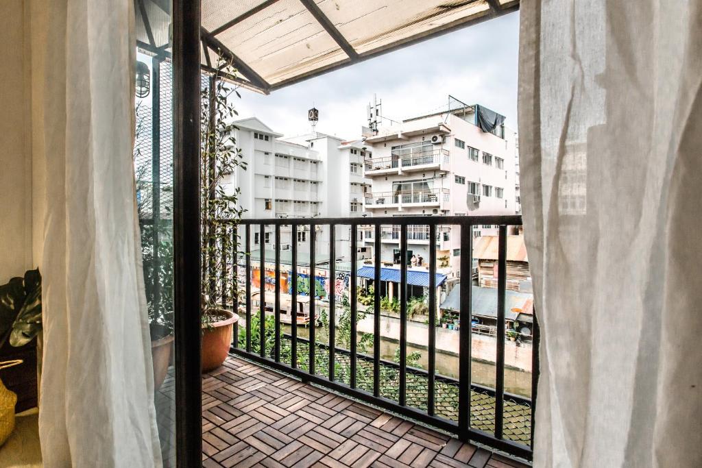Klong House hostel & cafe photo