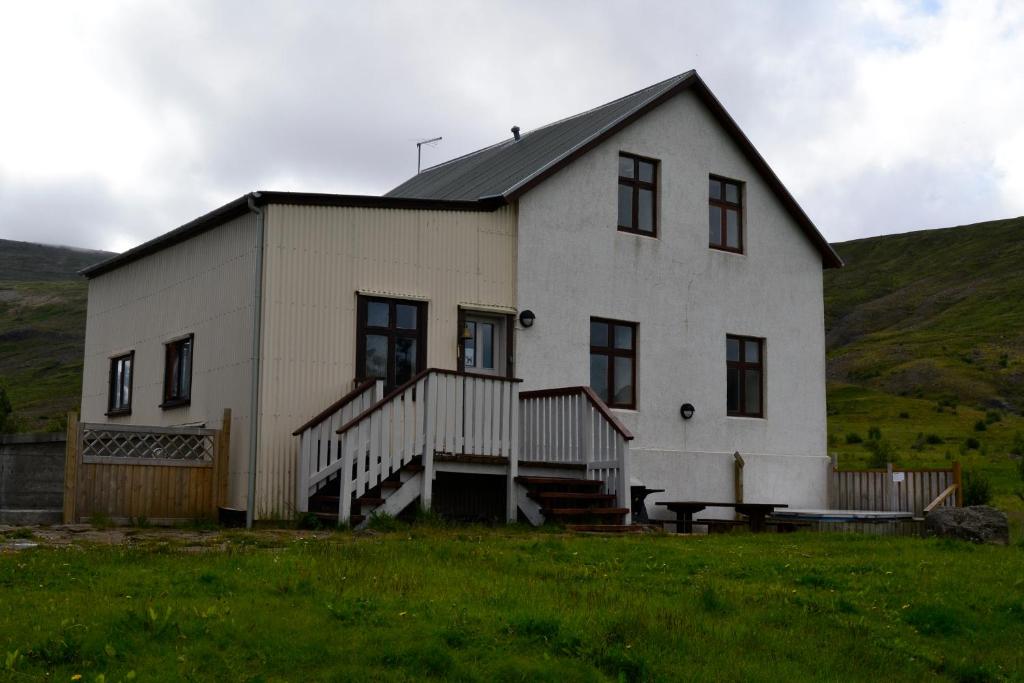 Guesthouse Gamli Bær photo