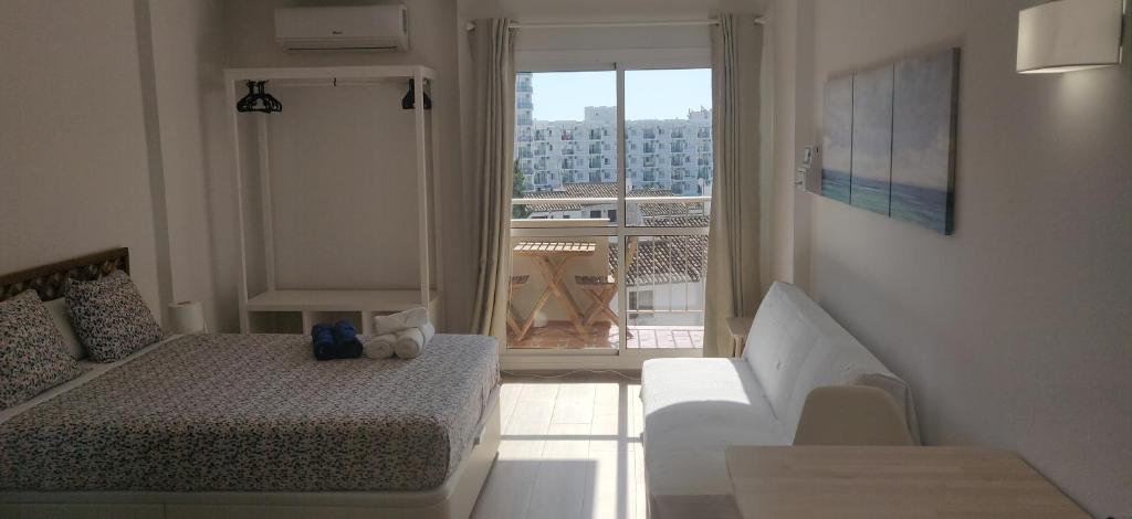 Sunny Suites Jupiter Apartments — Hotel in Benalmadena