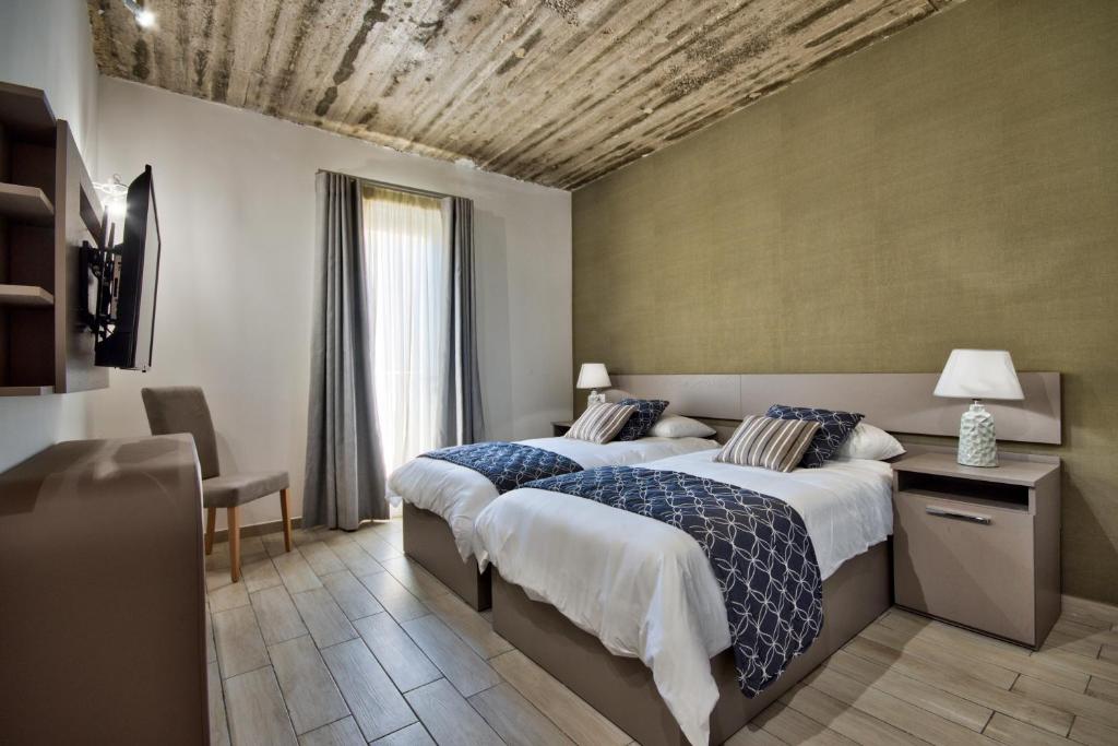 Cozy Rooms Hotel photo