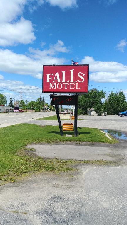 Falls Motel — Hotel in International Falls (MN)