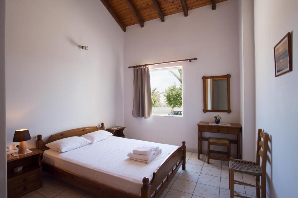 Ambelakia Studios — Hotel in Monemvasia