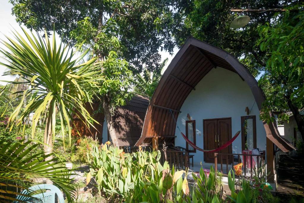 Ina Gili Guesthouse photo