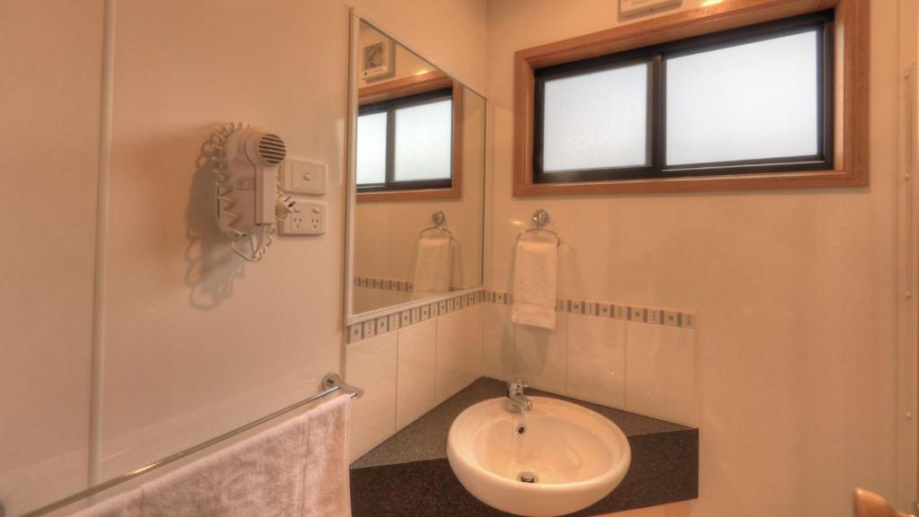 Myrtleford Holiday Park photo