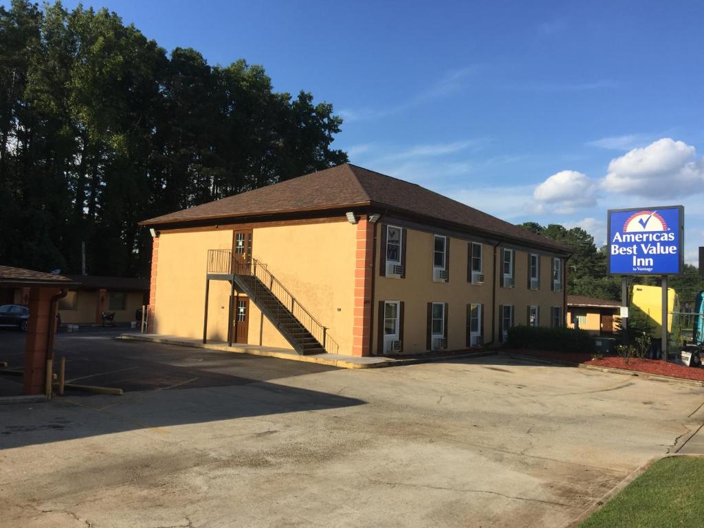 Exterior view, Americas Best Value Inn Stone Mountain Atlanta E in Stone Mountain (GA)