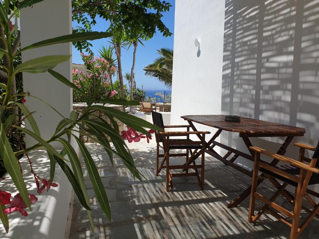 Bellou Suites photo