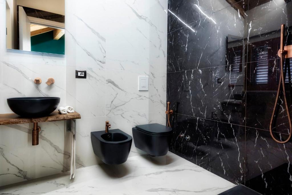 Palazzo Eugenia Suites photo