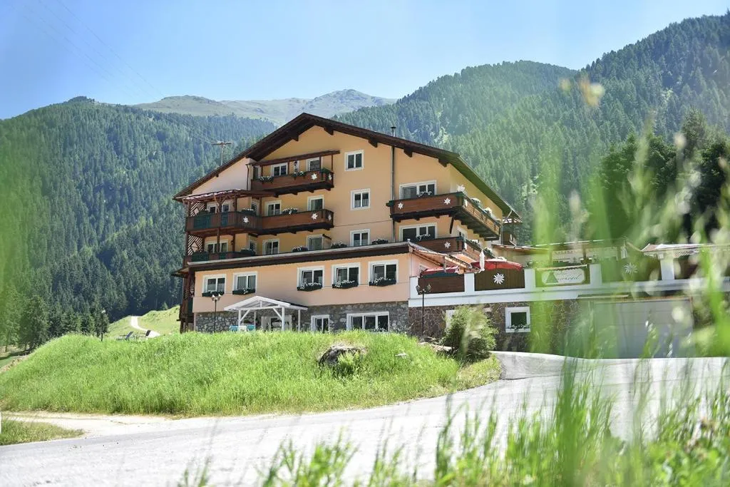 Apartment Fernerkogel, hotel in Gries im Sellrain