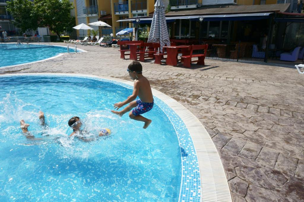 Elite Apartments — Swimming pool in Sunny Beach, Burgas Region