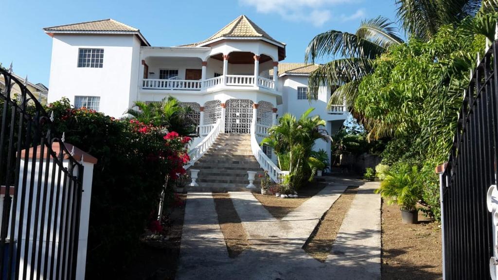 Villas with WiFi in St Mary, Jamaica reviews of Hotels