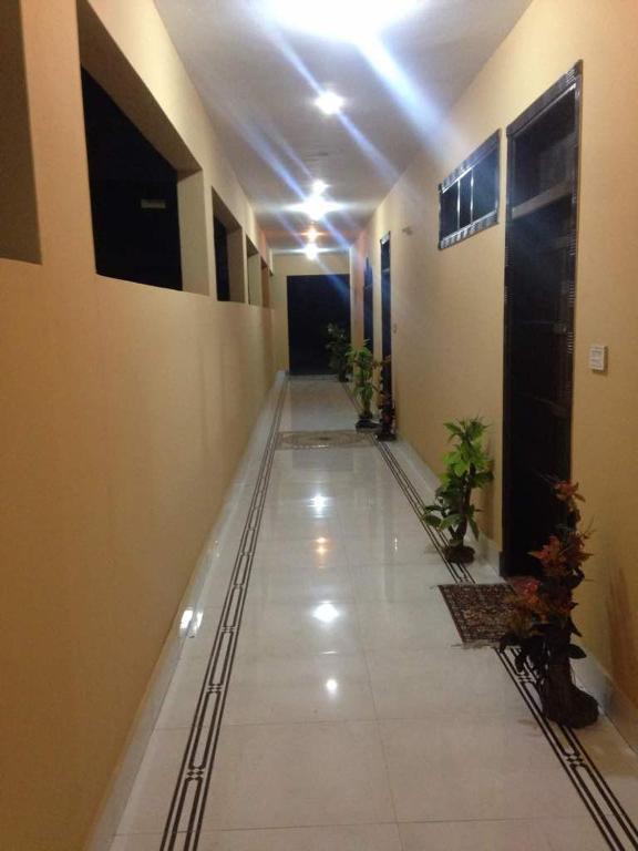 Flora Inn Hotel Naran photo