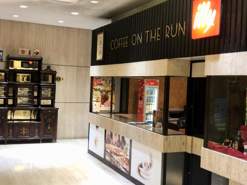 The Royal Hotel by Coastlands Hotels & Resorts photo