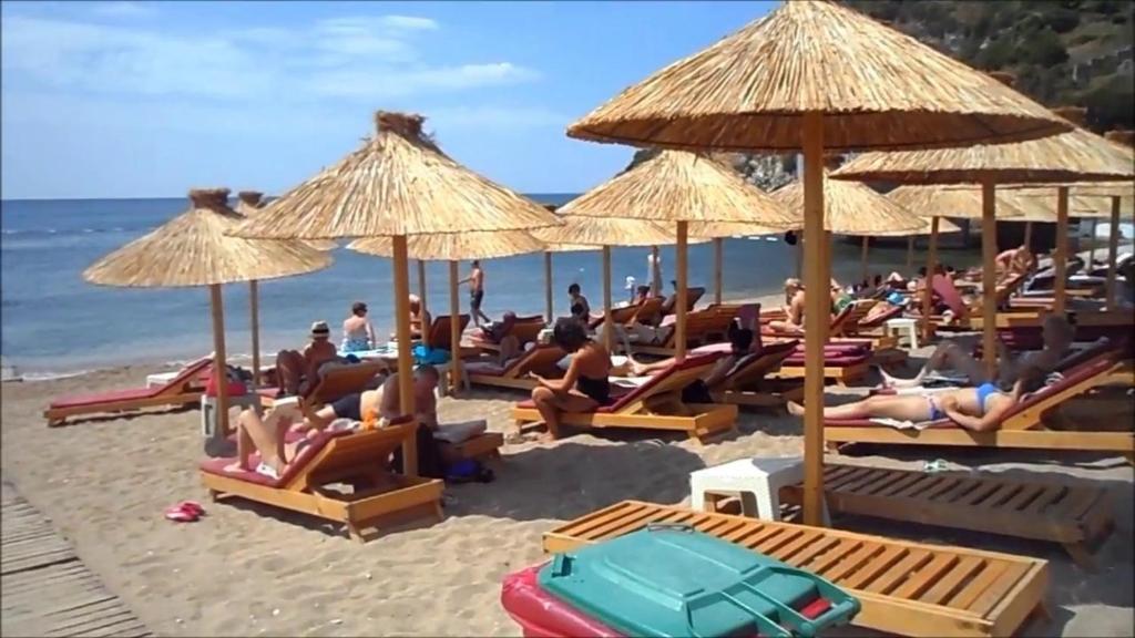 Central Budva apartment photo