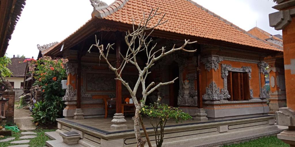 Umah Pekak