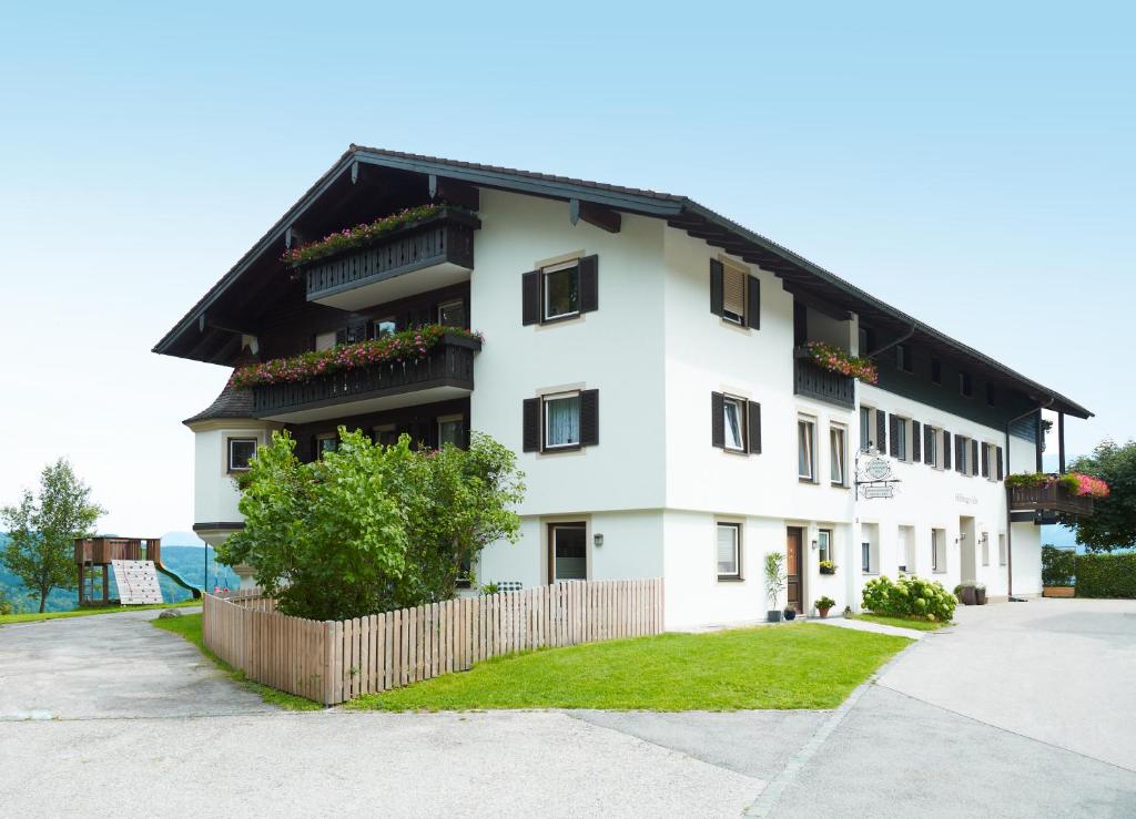 Holbinger Alm - Apartments — Hotel in Anger