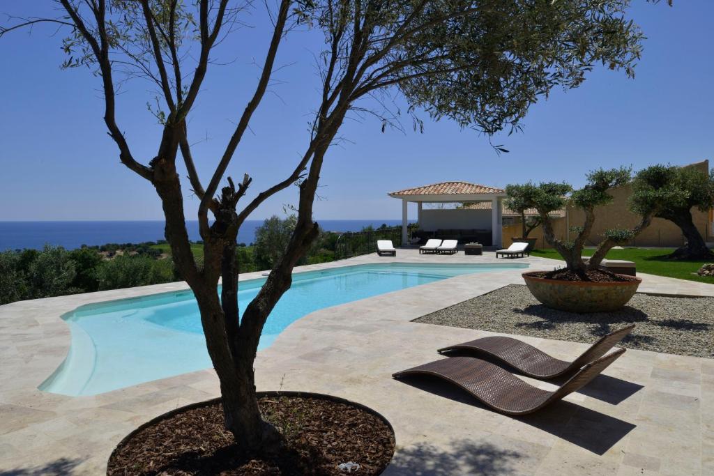 Luxueuse Villa 6 Chambres Avec Piscine Chauffée Vue Mer