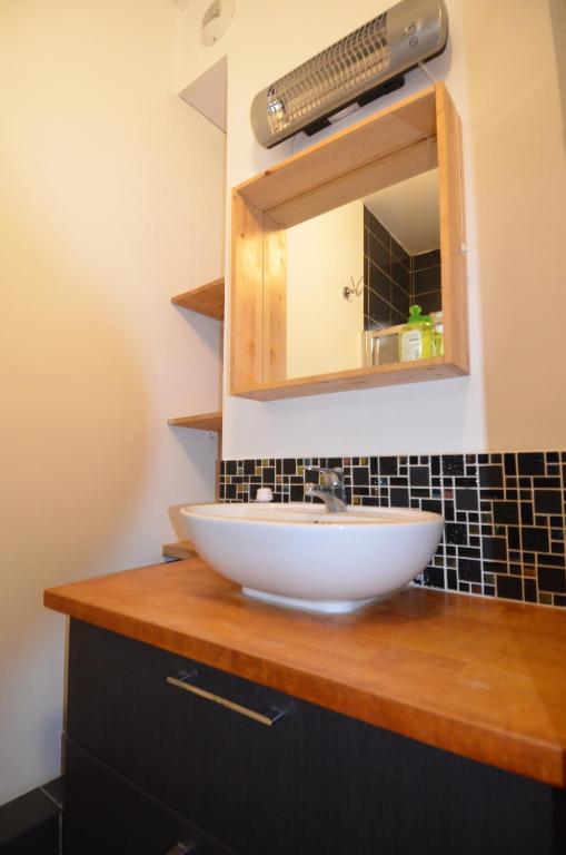 Appartement 5 personnes Quartier Riquier a Nice photo