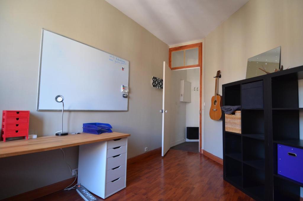 Appartement 5 personnes Quartier Riquier a Nice photo