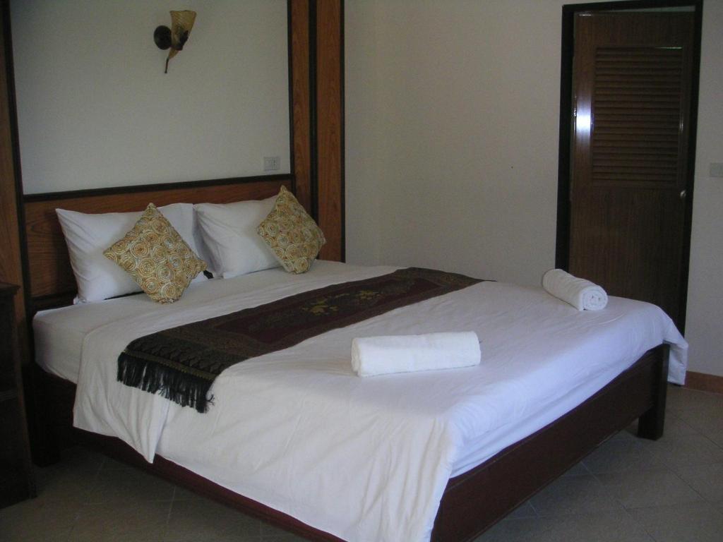 Samuigreenvalley Resort photo