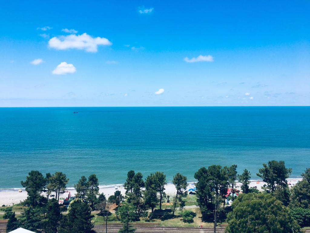 Yellow room with sea view photo