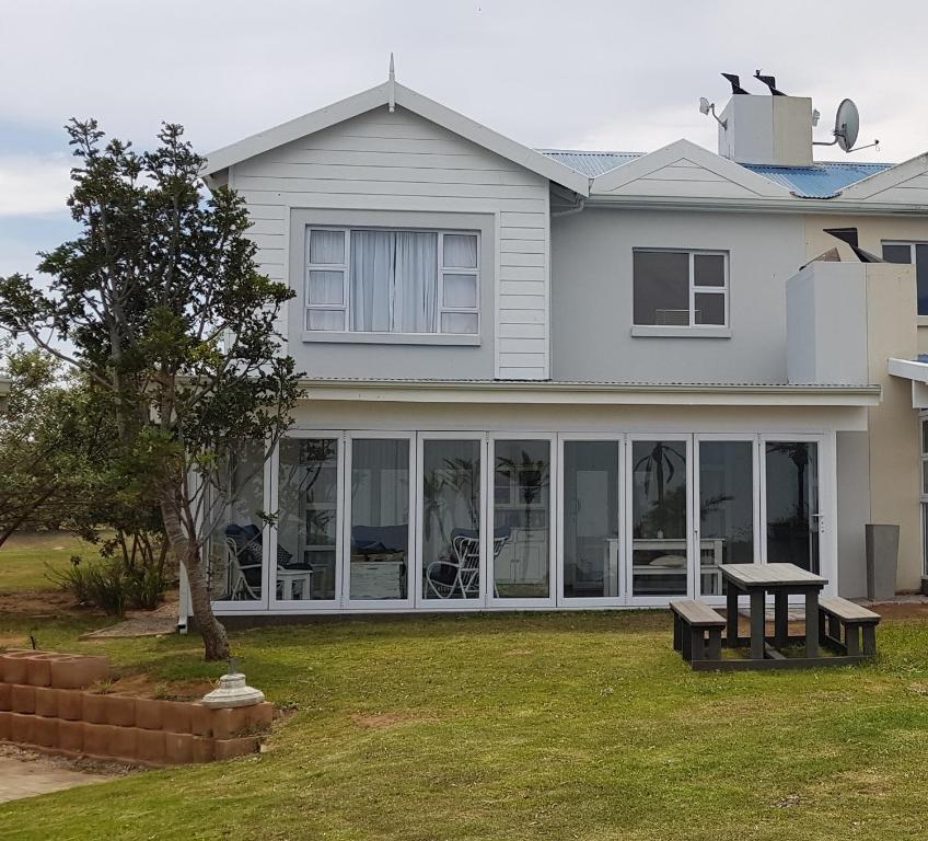 Lodge 90 - Pinnacle Point Estate — Hotel in Mossel Bay