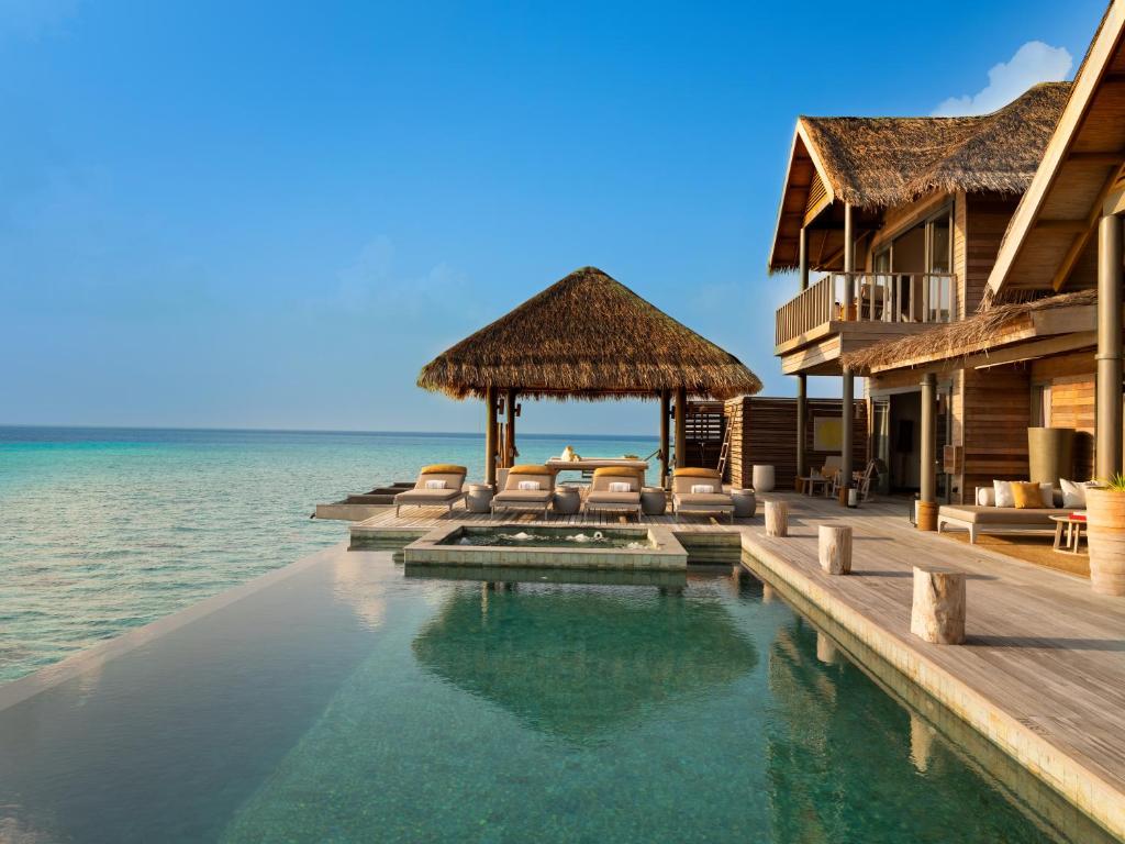 Vakkaru Maldives – Luxury Private Island Resort