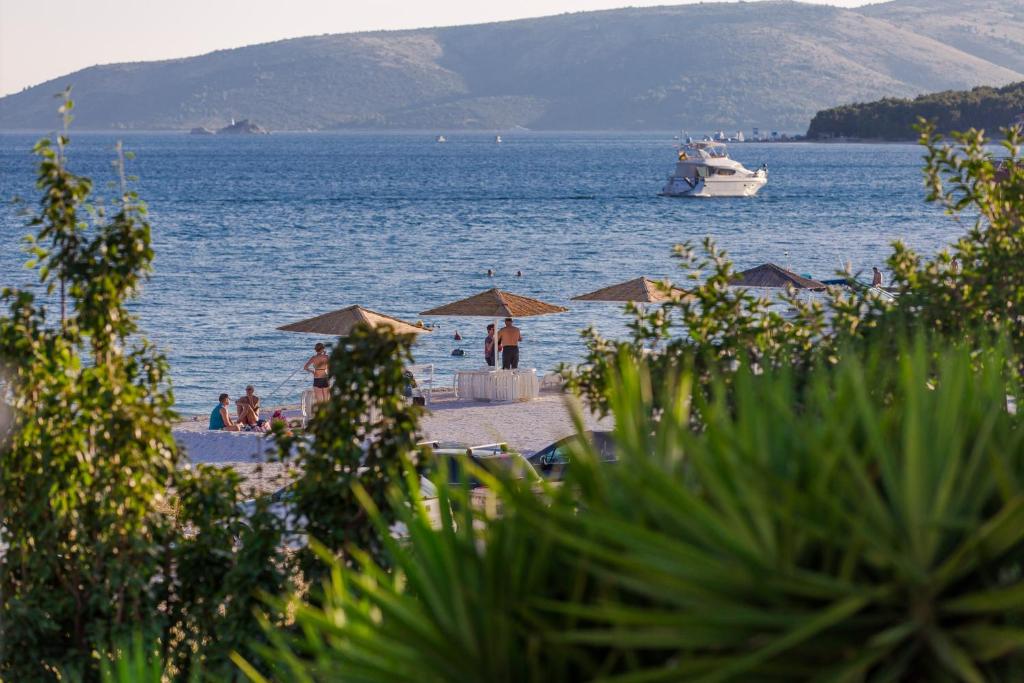 Seaside Villa Mia Trogir photo