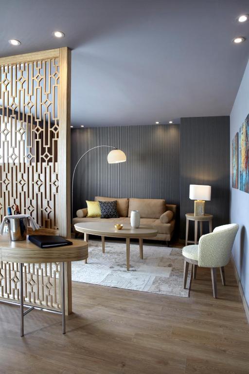 Athens Wyndham Grand Athens Additional