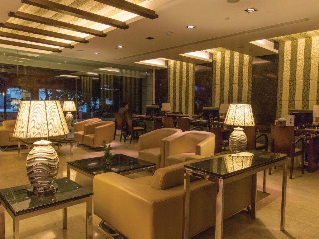 Ramee Grand Hotel photo