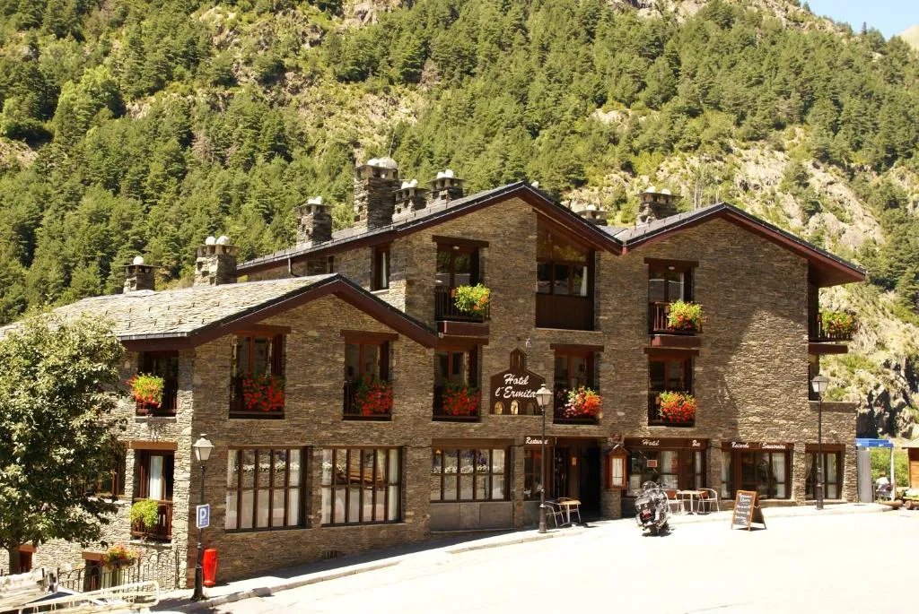Hotel L’Ermita B&B，位于卡尼略的酒店