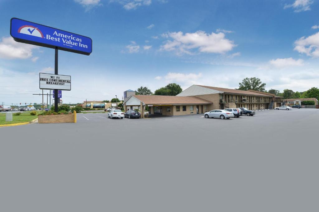 Americas Best Value Inn Fredericksburg N photo