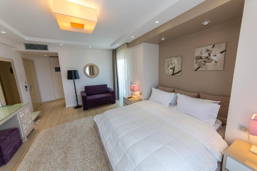 חדר זוגי עם מרפסת