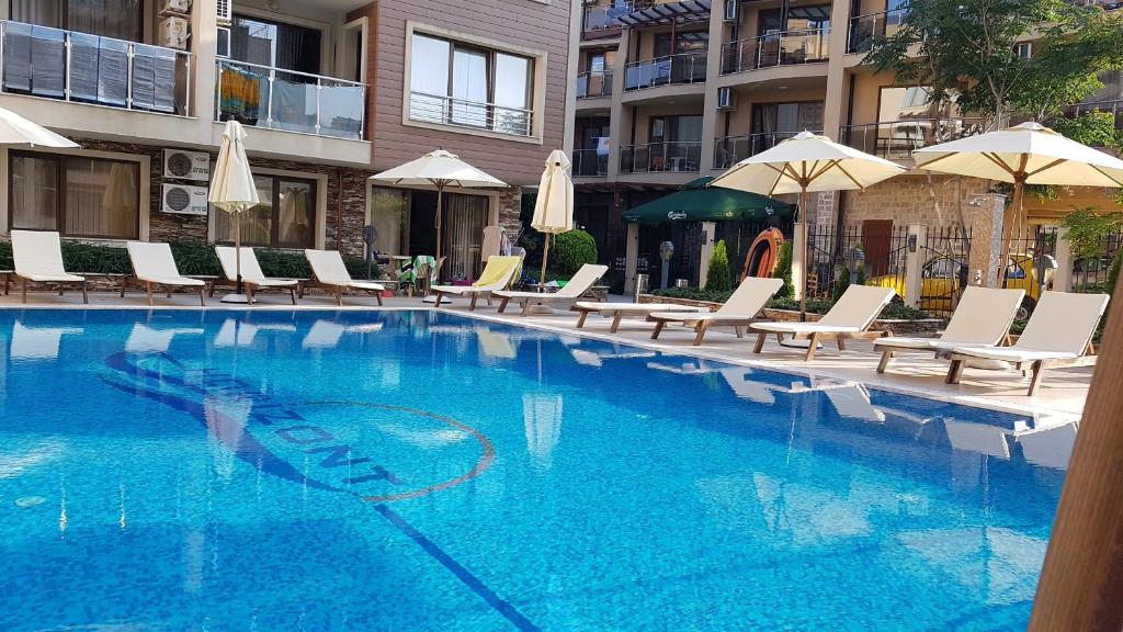 Apartman Horizont II - side sea view photo