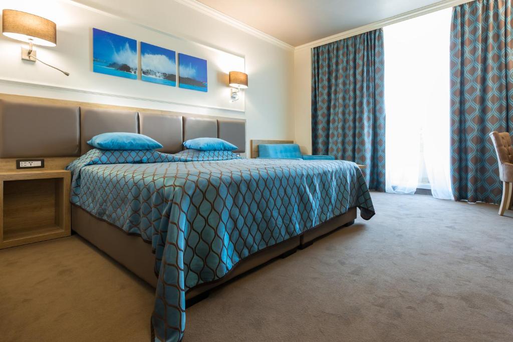Tiara Beach - All Inclusive — Hotel rooms in Sunny Beach, Burgas Region