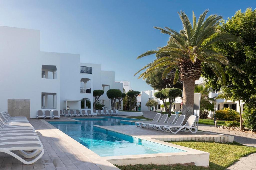 Hotel Palia Dolce Farniente 3 Sup — Swimming pool in Cala d´Or, Balearic Islands