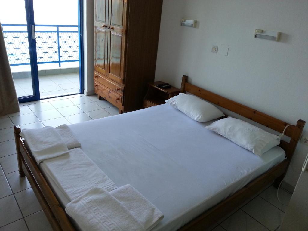 Angelos Hotel photo