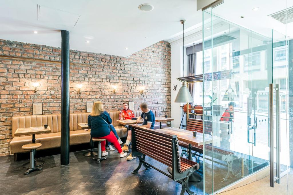 Restaurant, The Z Hotel Glasgow in Glasgow