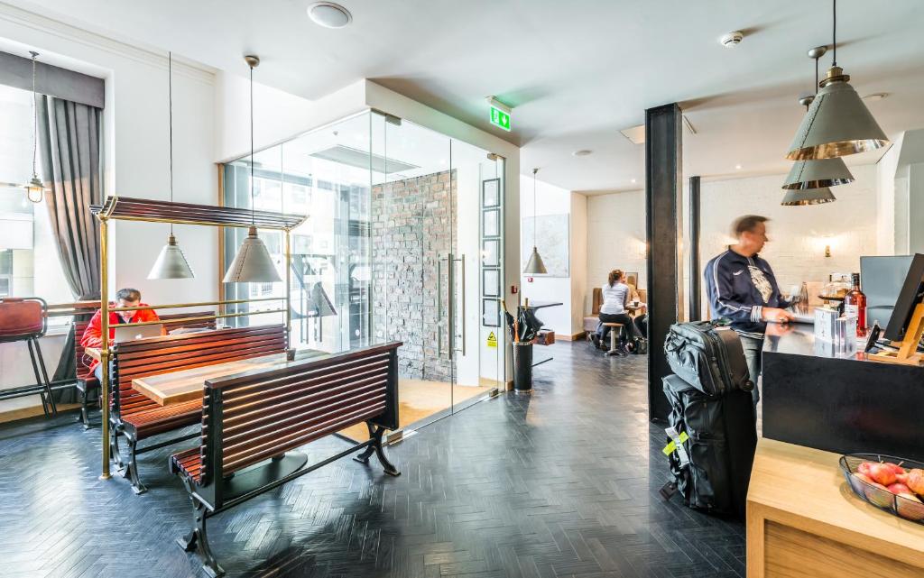 Lobby, The Z Hotel Glasgow in Glasgow