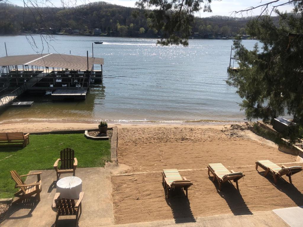 Point View Resort photo