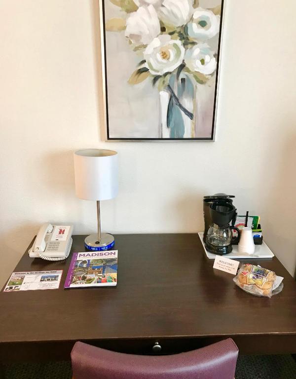 Heritage Inn Hotel photo