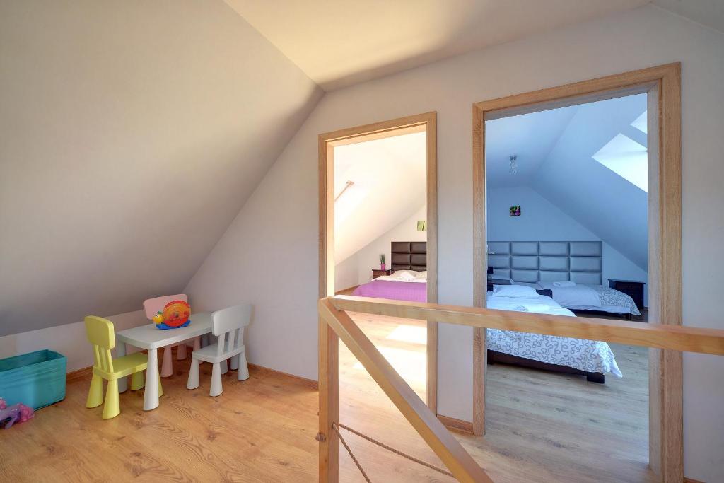 Apartamenty EverySky - Lesny Dom 16 - 18 photo