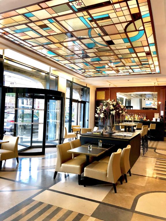 Hotel Art-Deco Eurallile photo