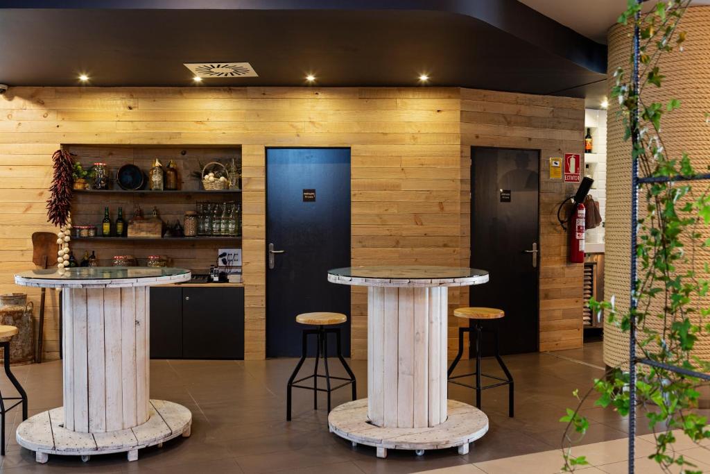 ibis Oviedo photo