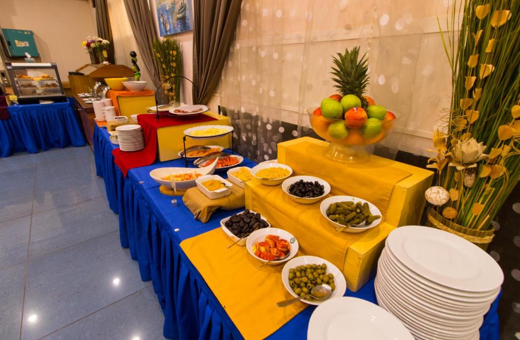 Food and beverages, Atlantic Hotel  in Djibouti