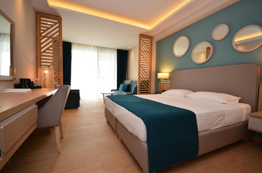 Almyros Beach Resort & Spa — Pokoje in Acharawi, Wyspy Jońskie