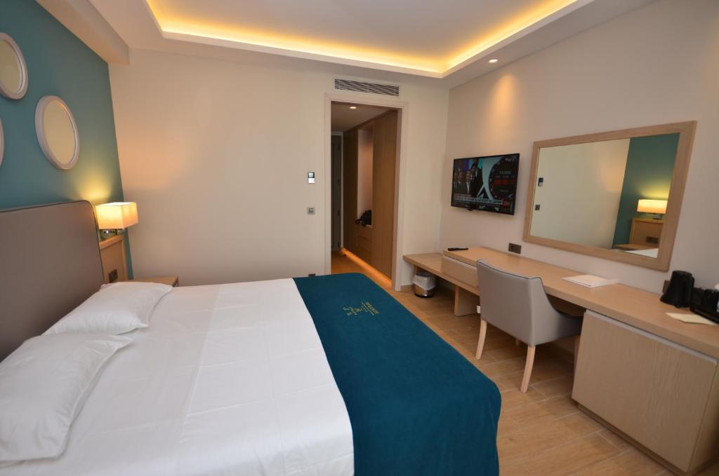 Almyros Beach Resort & Spa — Pokoje in Acharawi, Wyspy Jońskie