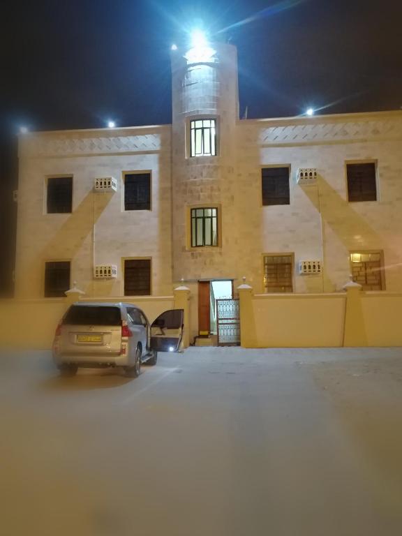 Al burj Alali Apartment (Families Only) — Hotel in Salalah