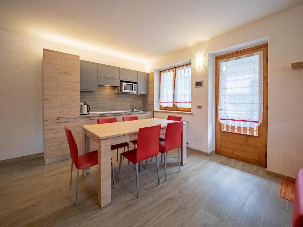 Leveron Apartments - 3